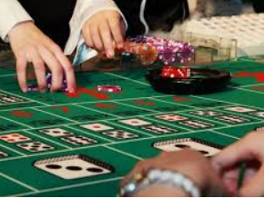 金女王模拟器(无限金币)客户端